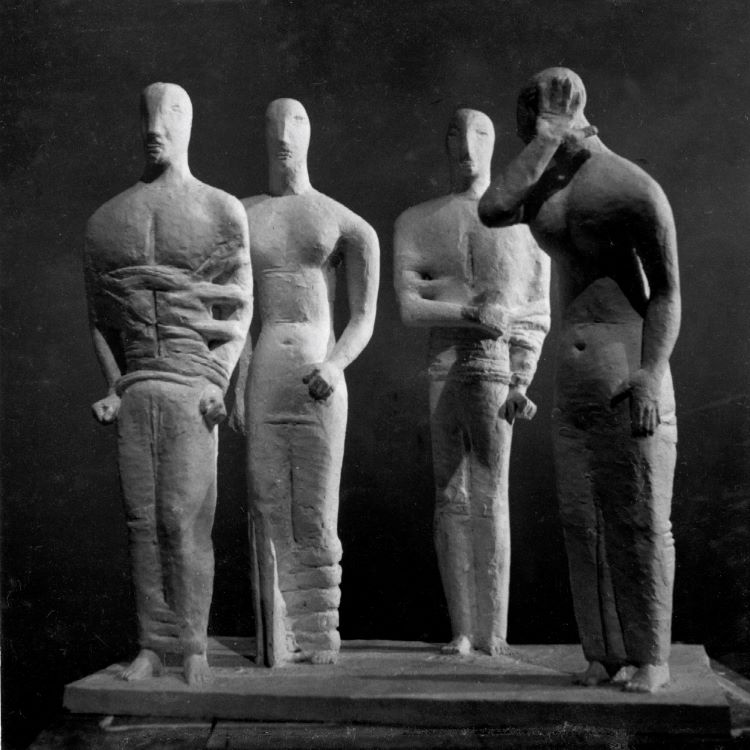 Heinz Henghes sculpture of people copyright Ian Henghes